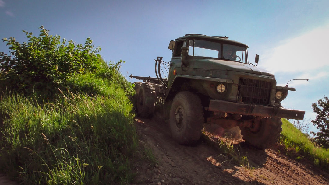 Ural 375D